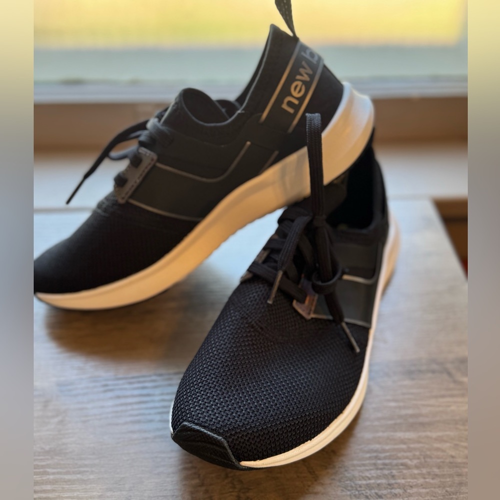 New Balance Nergize Sport Lux Athletic Shoe Black Sz 8.5